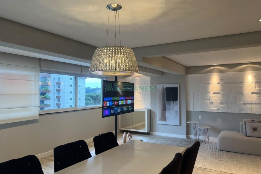 Apto Mobiliado com 146m², 3 dormitórios, 3 vagas, no bairro Jardim América em Caxias do Sul para Comprar