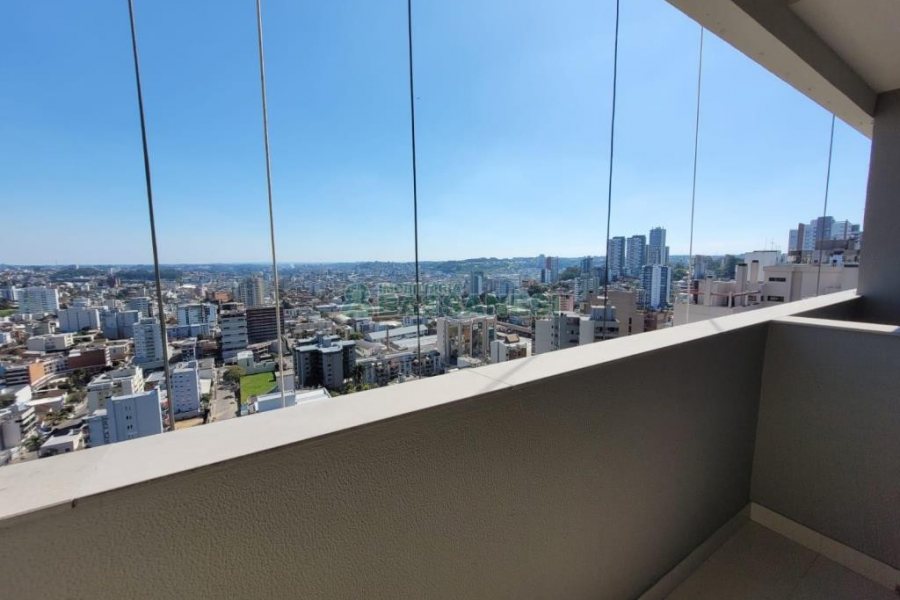 Apto Mobiliado com 90m², 2 dormitórios, 2 vagas, no bairro Madureira em Caxias do Sul para Alugar