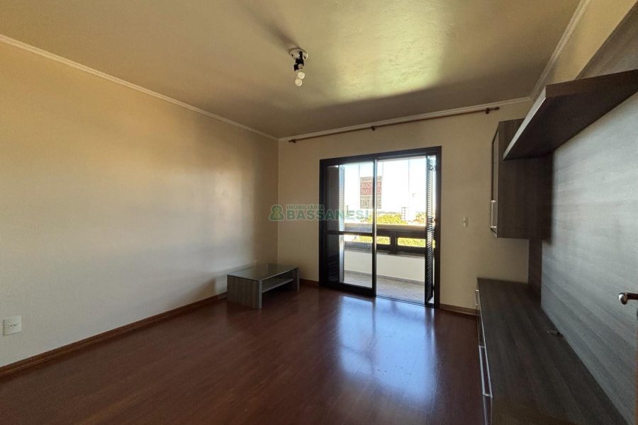 Apartamento com 110m², 3 dormitórios, 1 vaga, no bairro Rio Branco em Caxias do Sul para Alugar