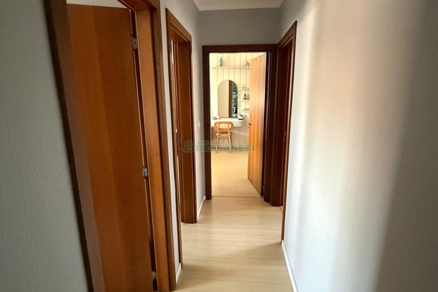 Apartamento com 106m², 3 dormitórios, 2 vagas, no bairro Bela Vista em Caxias do Sul para Comprar