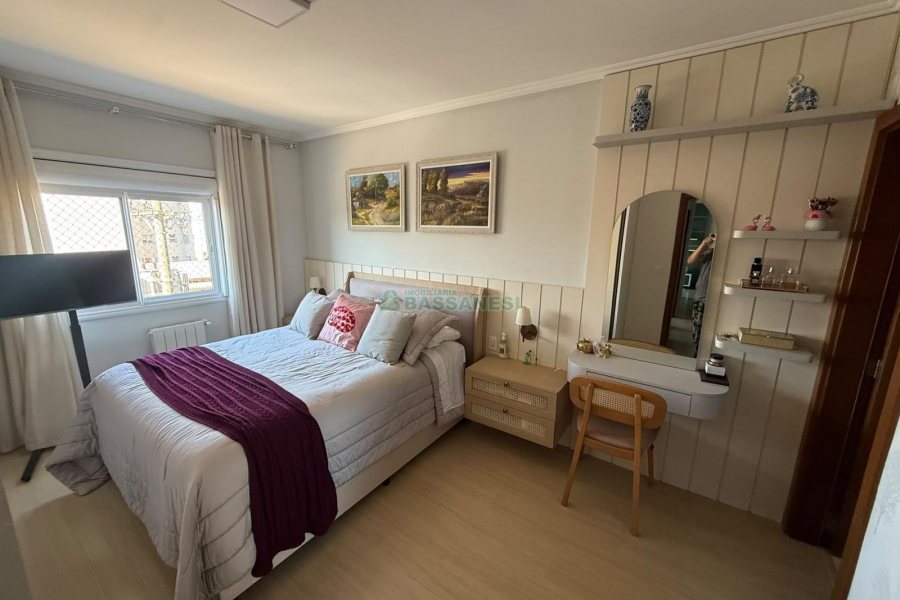 Apartamento com 106m², 3 dormitórios, 2 vagas, no bairro Bela Vista em Caxias do Sul para Comprar
