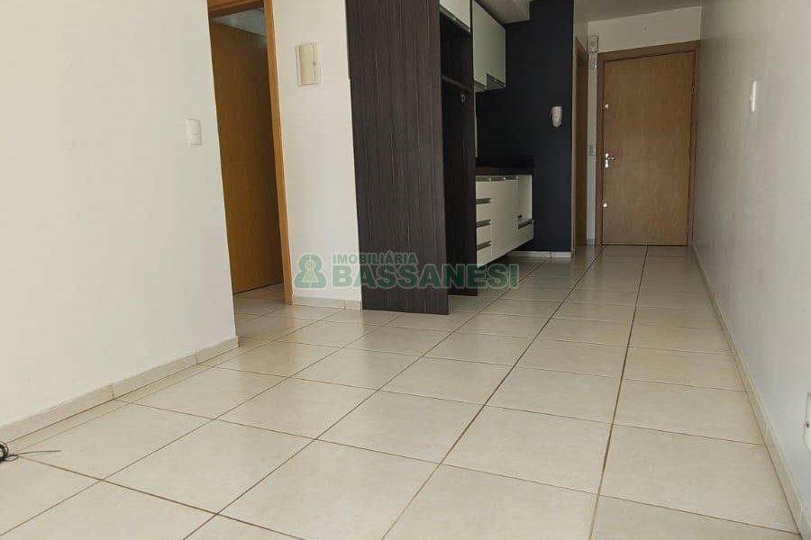 Apartamento com 49m², 2 dormitórios, 1 vaga, no bairro De Lazzer em Caxias do Sul para Comprar