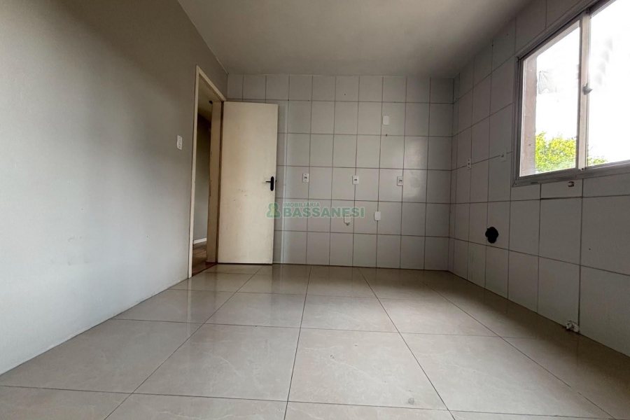 Casa com 82m², 3 dormitórios, 3 vagas, no bairro Serrano em Caxias do Sul para Alugar