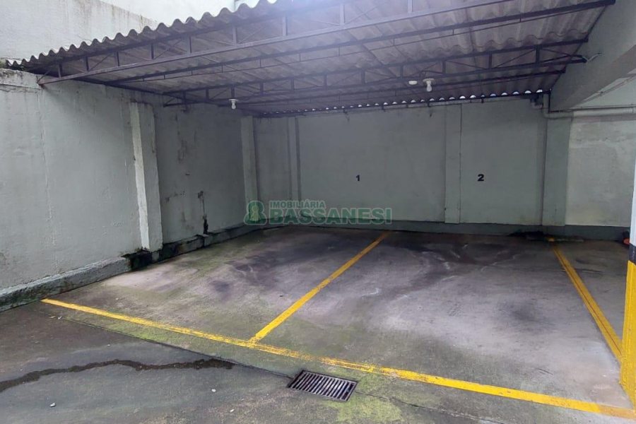 Apartamento com 106m², 3 dormitórios, 1 vaga, no bairro Centro em Caxias do Sul para Alugar