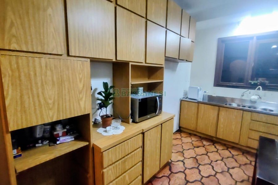 Apto/Cobertura com 116m², 3 dormitórios, 2 vagas, no bairro Centro em Caxias do Sul para Comprar