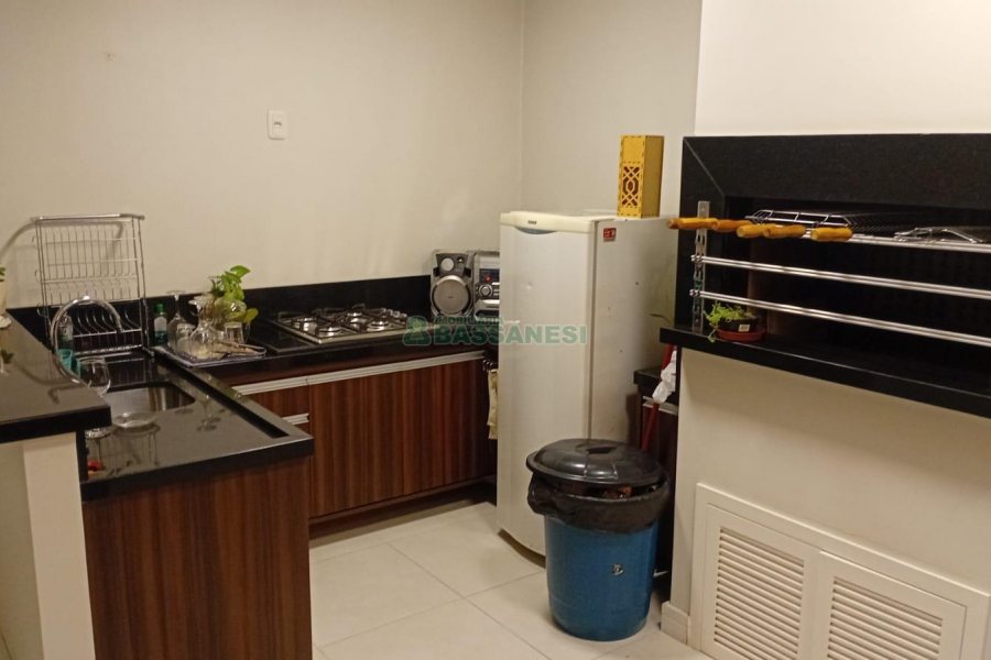 Apto/Cobertura com 116m², 3 dormitórios, 2 vagas, no bairro Centro em Caxias do Sul para Comprar
