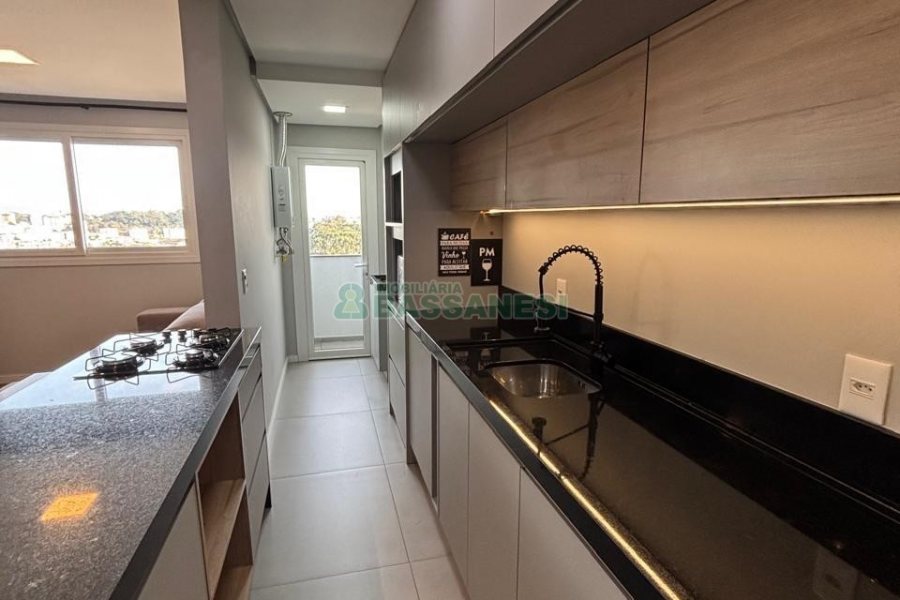 Apto Mobiliado com 51m², 1 dormitório, no bairro Santa Catarina em Caxias do Sul para Alugar