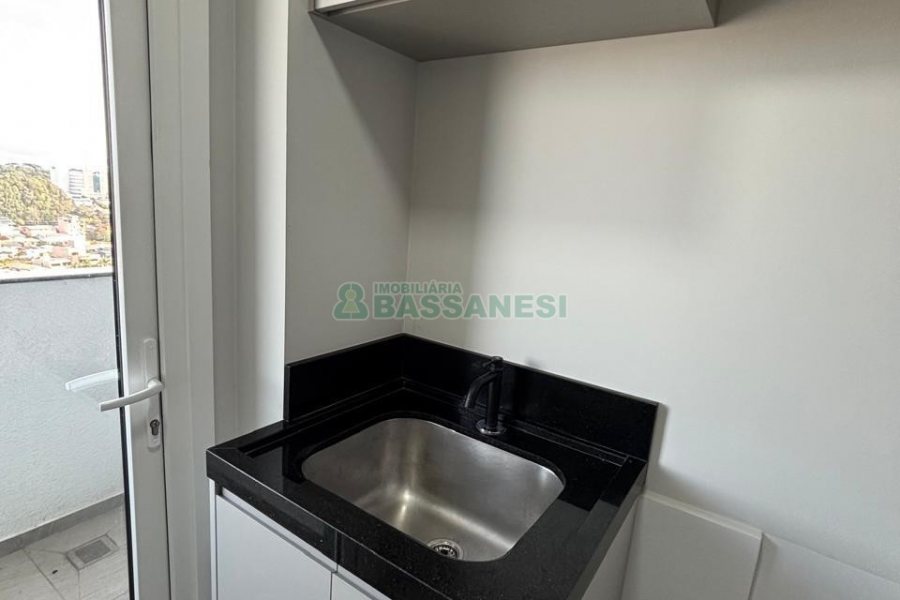 Apto Mobiliado com 51m², 1 dormitório, no bairro Santa Catarina em Caxias do Sul para Alugar