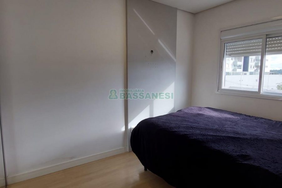 Apto Mobiliado com 58m², 2 dormitórios, 1 vaga, no bairro Desvio Rizzo em Caxias do Sul para Alugar
