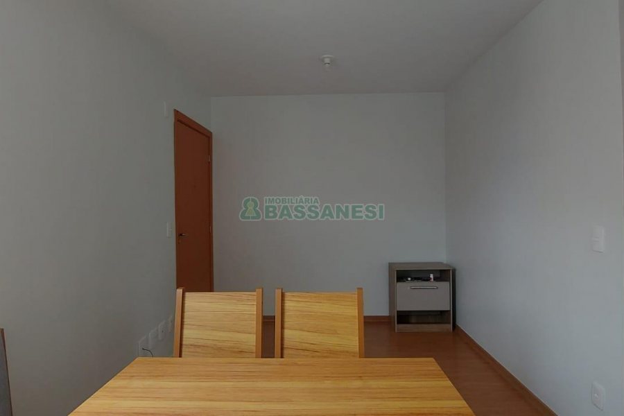 Apartamento com 38m², 2 dormitórios, no bairro Presidente Vargas em Caxias do Sul para Alugar ou Comprar