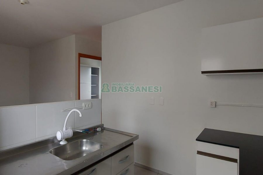Apartamento com 38m², 2 dormitórios, no bairro Presidente Vargas em Caxias do Sul para Alugar ou Comprar
