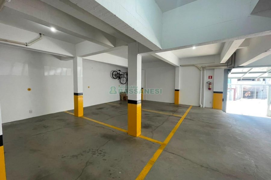 Apartamento com 62m², 2 dormitórios, 1 vaga, no bairro Vinhedos em Caxias do Sul para Alugar ou Comprar