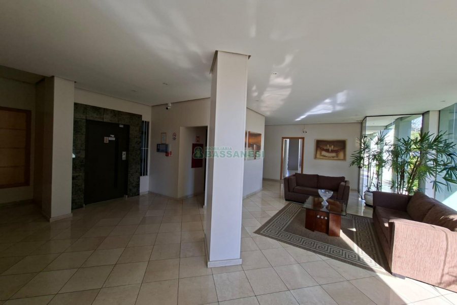 Apartamento com 187m², 3 dormitórios, 2 vagas, no bairro Lourdes em Caxias do Sul para Comprar