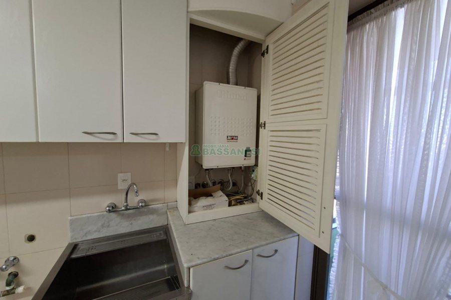 Apartamento com 187m², 3 dormitórios, 2 vagas, no bairro Lourdes em Caxias do Sul para Comprar