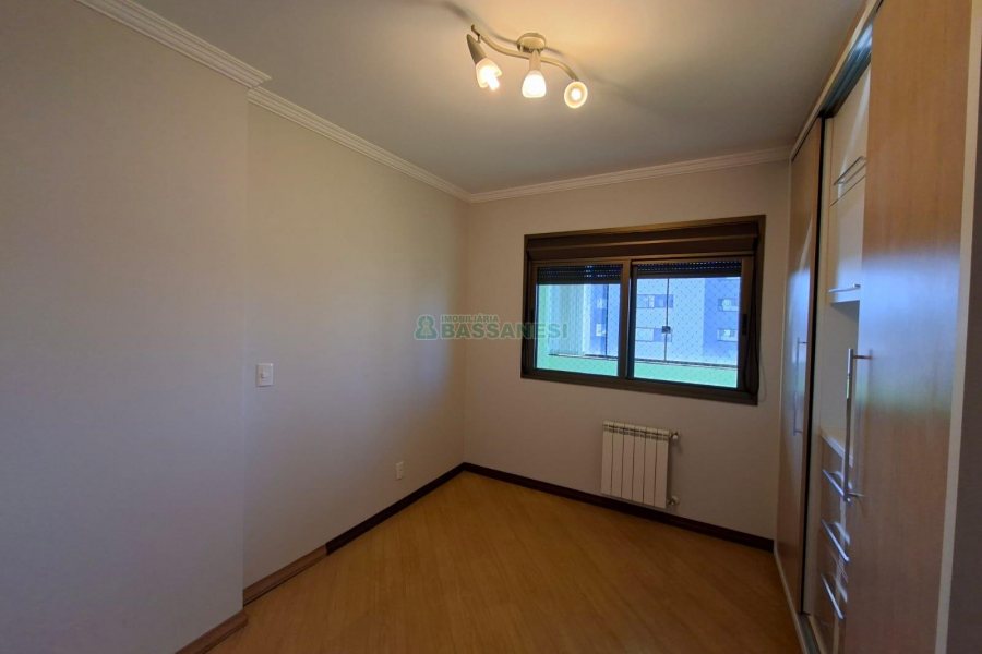 Apartamento com 187m², 3 dormitórios, 2 vagas, no bairro Lourdes em Caxias do Sul para Comprar