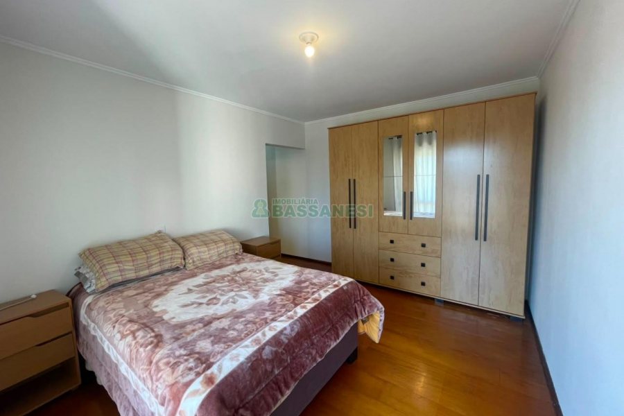 Apartamento com 113m², 3 dormitórios, 1 vaga, no bairro Lourdes em Caxias do Sul para Alugar ou Comprar