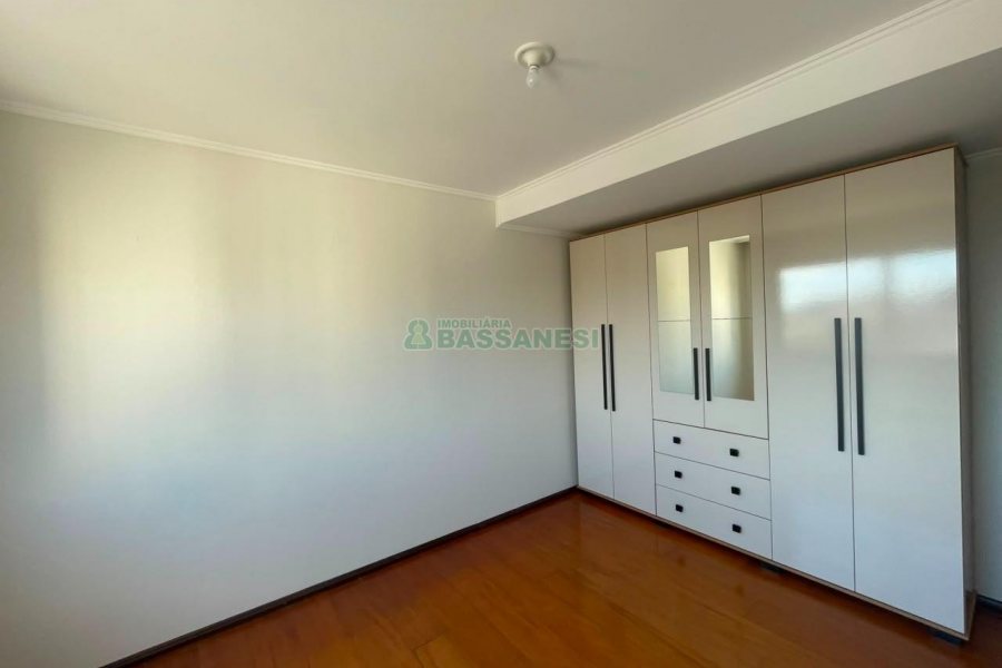 Apartamento com 113m², 3 dormitórios, 1 vaga, no bairro Lourdes em Caxias do Sul para Alugar ou Comprar