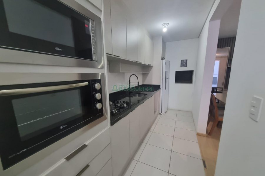Apto Mobiliado com 63m², 2 dormitórios, 1 vaga, no bairro Vila Verde em Caxias do Sul para Alugar