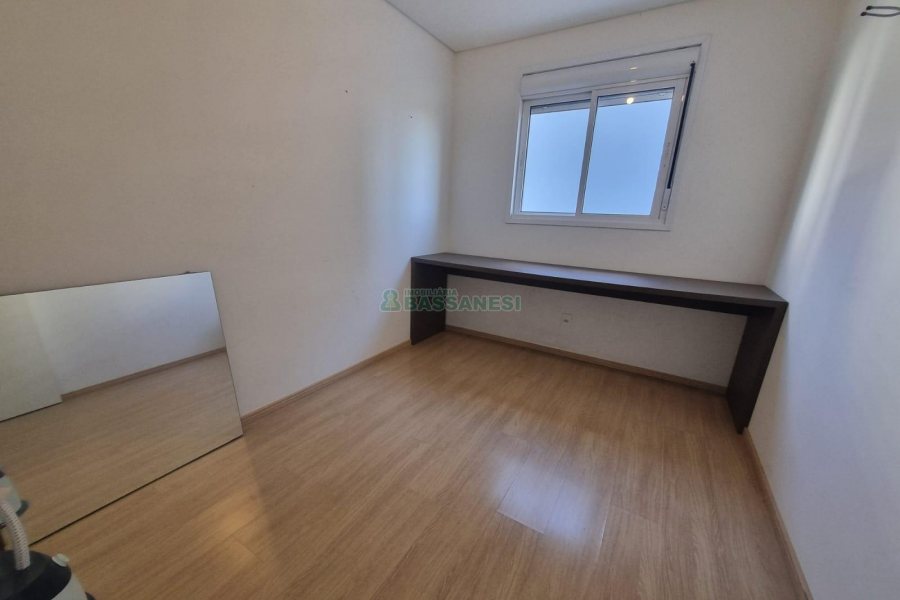 Apto Mobiliado com 63m², 2 dormitórios, 1 vaga, no bairro Vila Verde em Caxias do Sul para Alugar