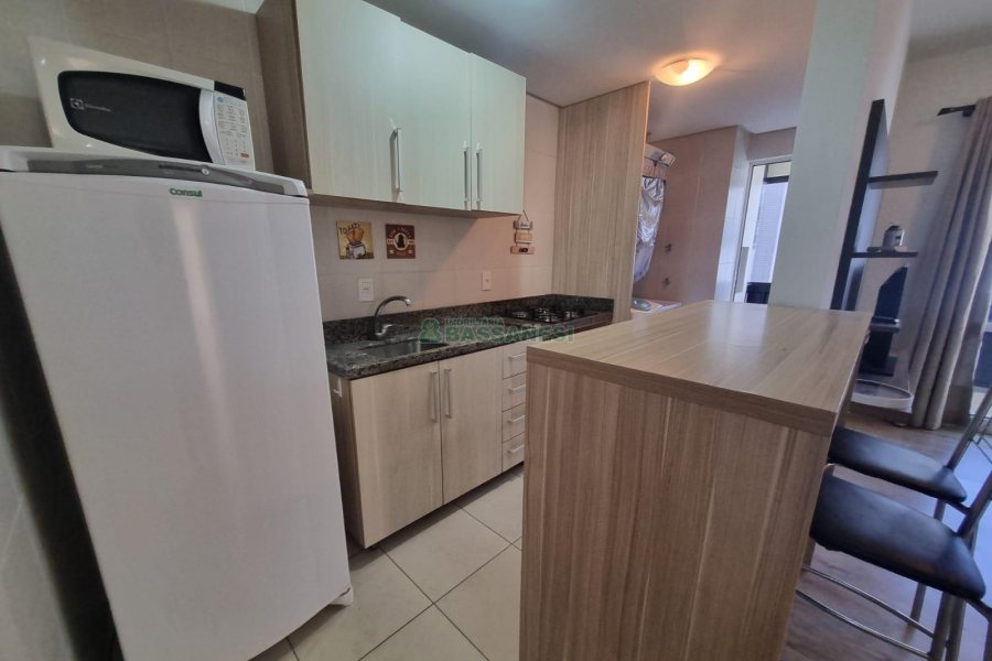Apto Mobiliado com 70m², 2 dormitórios, no bairro Centro em Caxias do Sul para Alugar
