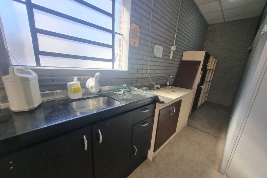 Sala com 600m², no bairro Lourdes em Caxias do Sul para Alugar