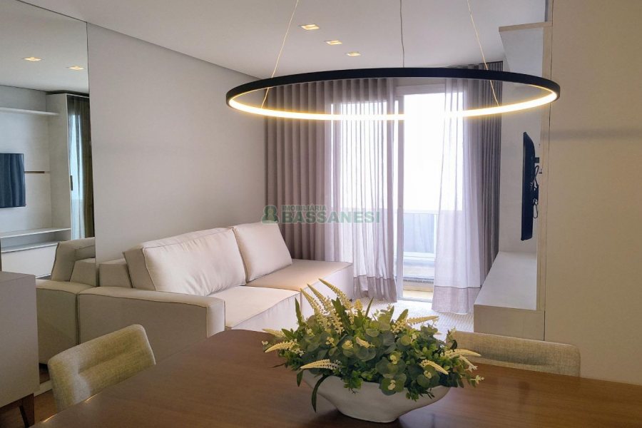 Apartamento com 85m², 2 dormitórios, 2 vagas, no bairro Panazzolo em Caxias do Sul para Comprar