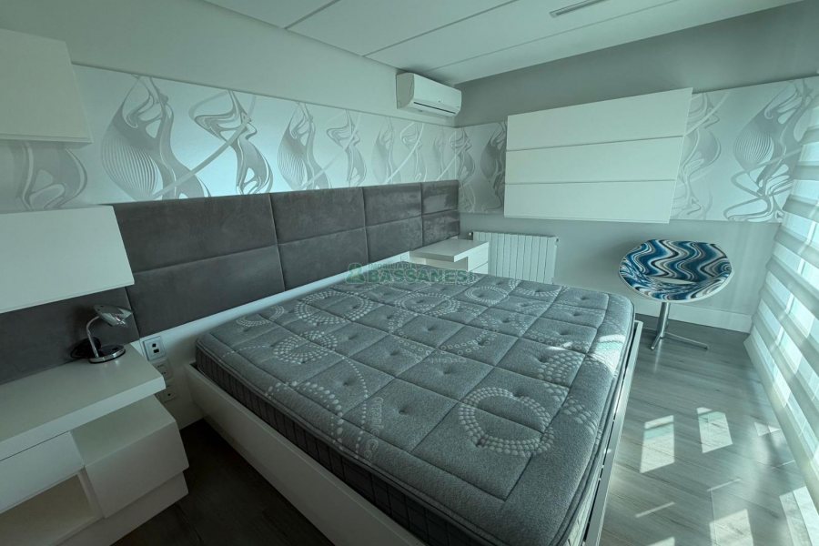 Apartamento com 126m², 2 dormitórios, 3 vagas, no bairro Pio X em Caxias do Sul para Comprar