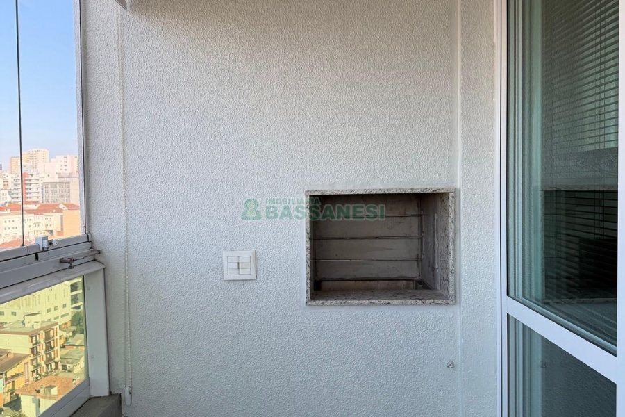 Apartamento com 126m², 2 dormitórios, 3 vagas, no bairro Pio X em Caxias do Sul para Comprar