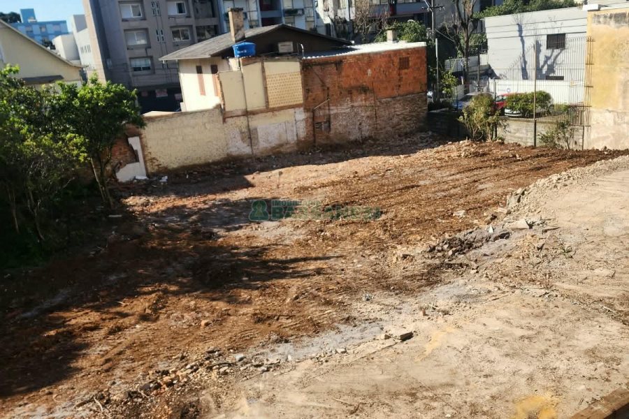 Terreno com 950m², no bairro São Pelegrino em Caxias do Sul para Alugar