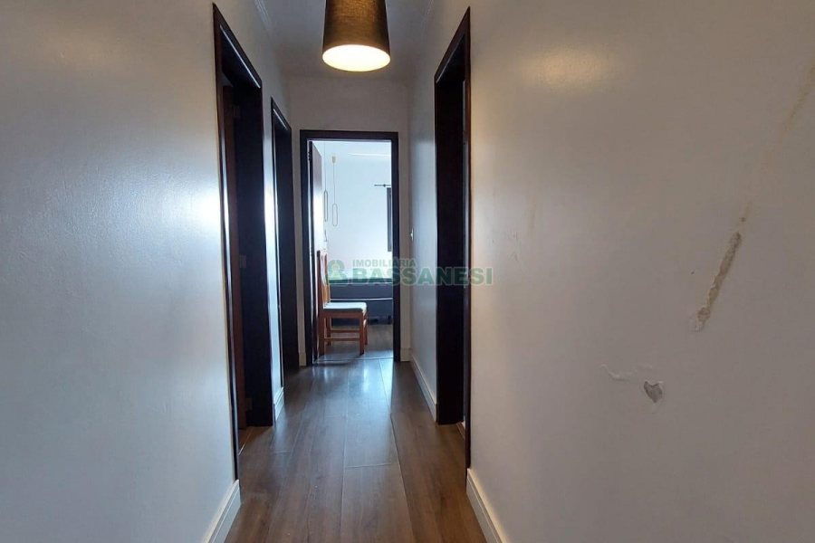 Casa Mobiliada com 115m², 3 dormitórios, 3 vagas, no bairro São Virgílio em Caxias do Sul para Alugar