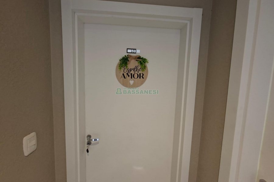 Apartamento com 50m², 2 dormitórios, 1 vaga, no bairro São Leopoldo em Caxias do Sul para Alugar