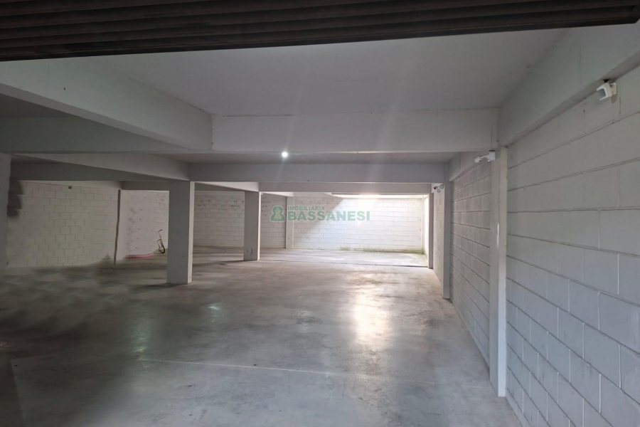 Apartamento com 50m², 2 dormitórios, 1 vaga, no bairro São Leopoldo em Caxias do Sul para Alugar