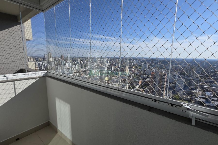 Apto Mobiliado com 88m², 3 dormitórios, 2 vagas, no bairro Madureira em Caxias do Sul para Alugar