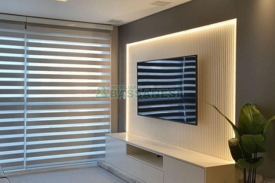 Apartamento com 96m², 2 dormitórios, 2 vagas, no bairro Panazzolo em Caxias do Sul para Comprar