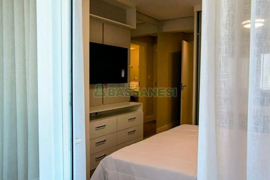 Apartamento com 96m², 2 dormitórios, 2 vagas, no bairro Panazzolo em Caxias do Sul para Comprar