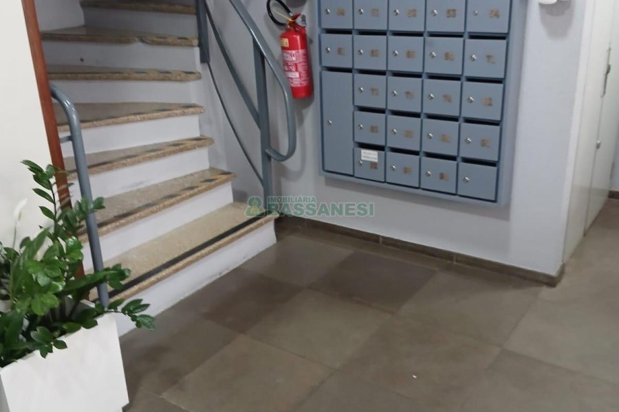 Apartamento com 38m², 1 dormitório, no bairro Centro em Caxias do Sul para Comprar