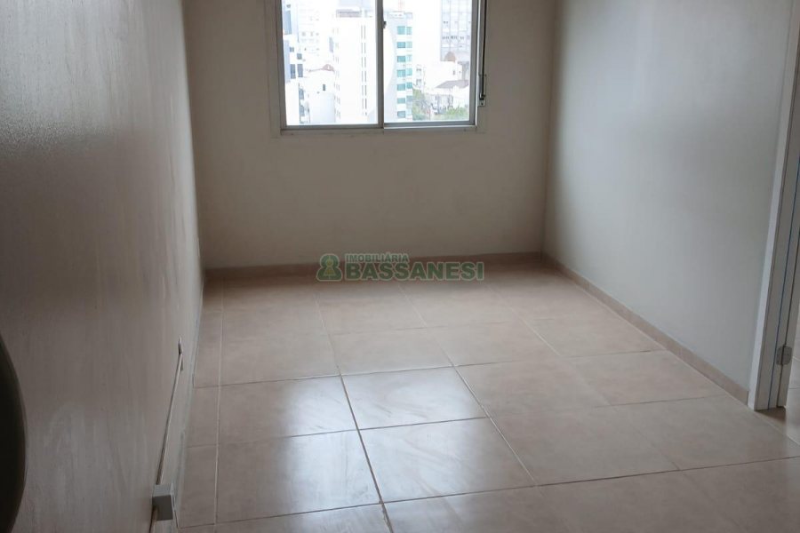 Apartamento com 38m², 1 dormitório, no bairro Centro em Caxias do Sul para Comprar