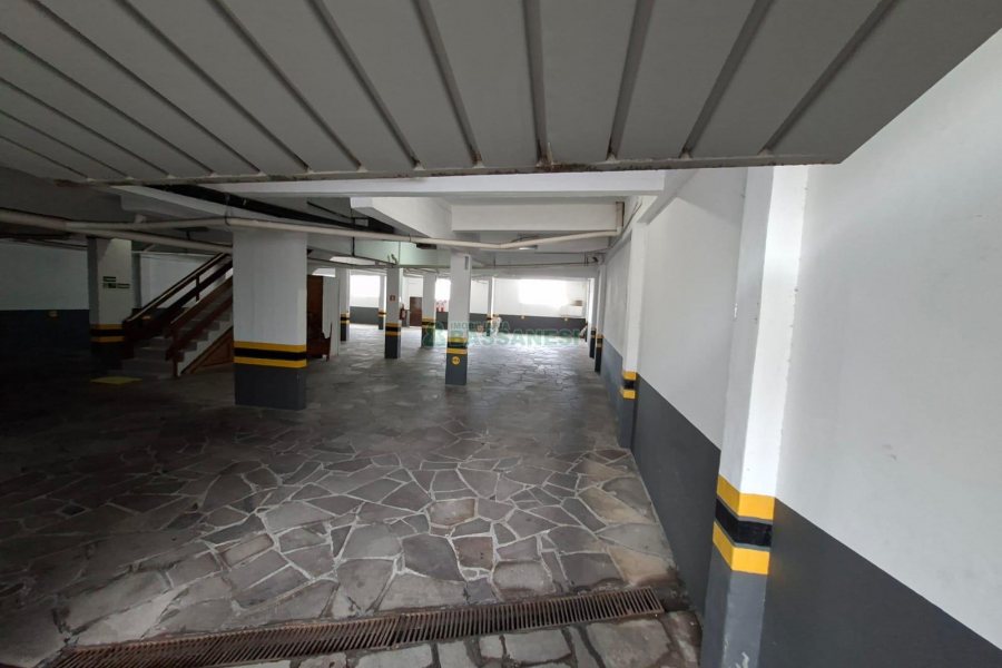 Apartamento com 89m², 2 dormitórios, 1 vaga, no bairro Pio X em Caxias do Sul para Alugar