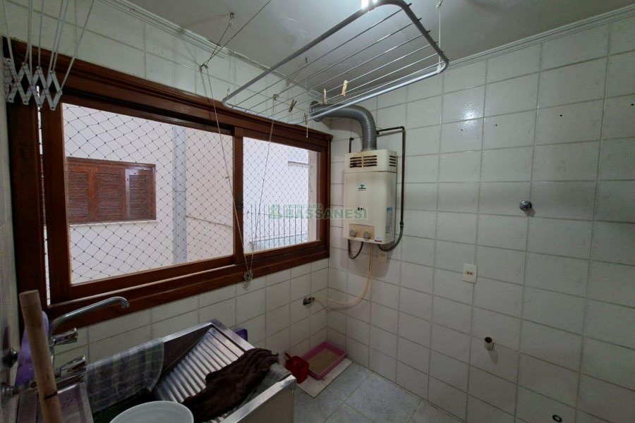 Apartamento com 89m², 2 dormitórios, 1 vaga, no bairro Pio X em Caxias do Sul para Alugar