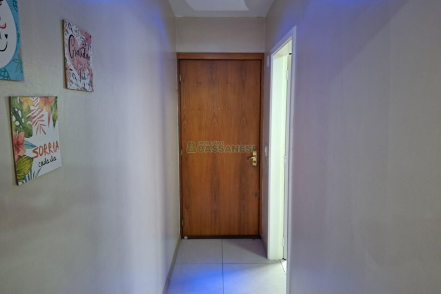 Apartamento com 116m², 3 dormitórios, 1 vaga, no bairro Centro em Caxias do Sul para Alugar