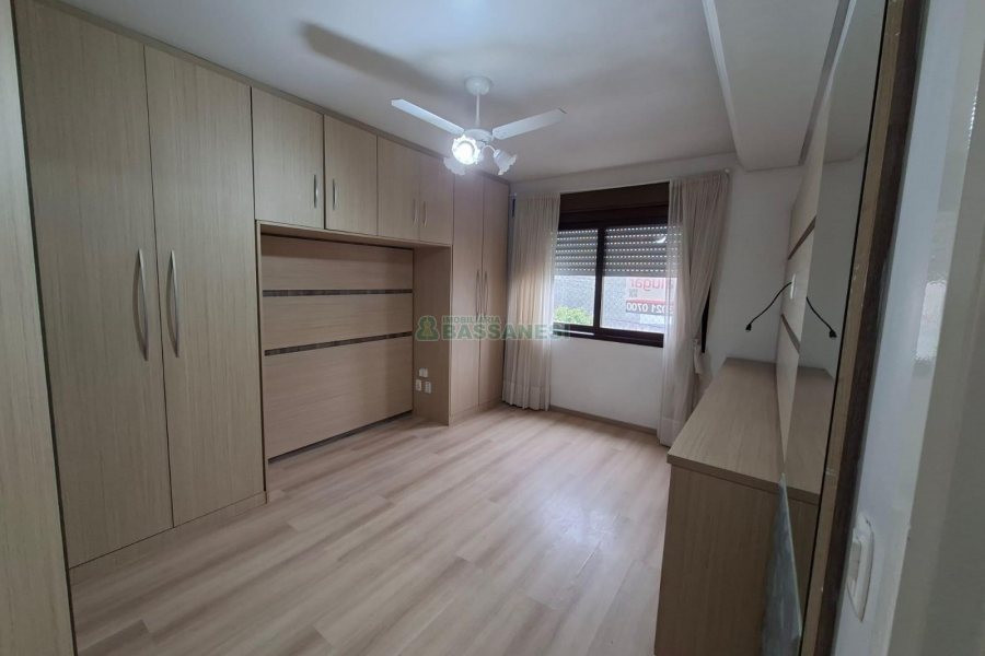 Apartamento com 116m², 3 dormitórios, 1 vaga, no bairro Centro em Caxias do Sul para Alugar