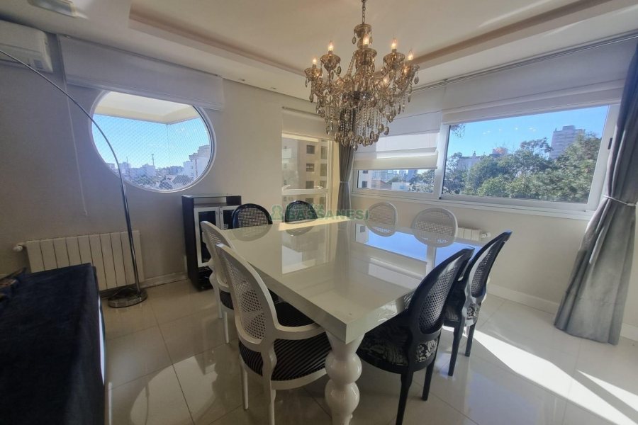 Apto Mobiliado com 202m², 3 dormitórios, 4 vagas, no bairro Rio Branco em Caxias do Sul para Alugar