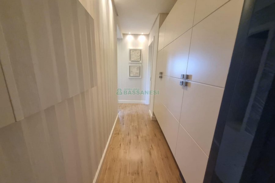Apto Mobiliado com 202m², 3 dormitórios, 4 vagas, no bairro Rio Branco em Caxias do Sul para Alugar