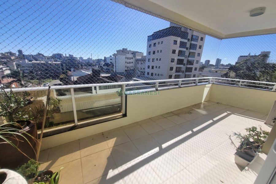 Apto Mobiliado com 202m², 3 dormitórios, 4 vagas, no bairro Rio Branco em Caxias do Sul para Alugar