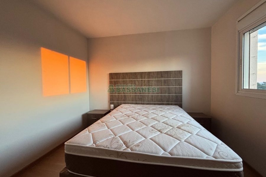 Apto Mobiliado com 85m², 2 dormitórios, 1 vaga, no bairro Charqueadas em Caxias do Sul para Alugar