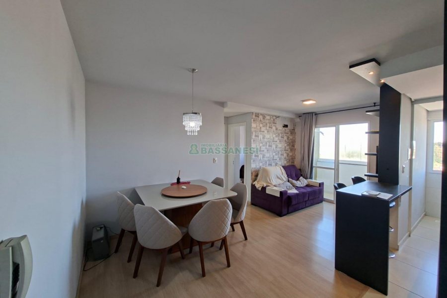 Apartamento com 54m², 2 dormitórios, 1 vaga, no bairro São Leopoldo em Caxias do Sul para Alugar