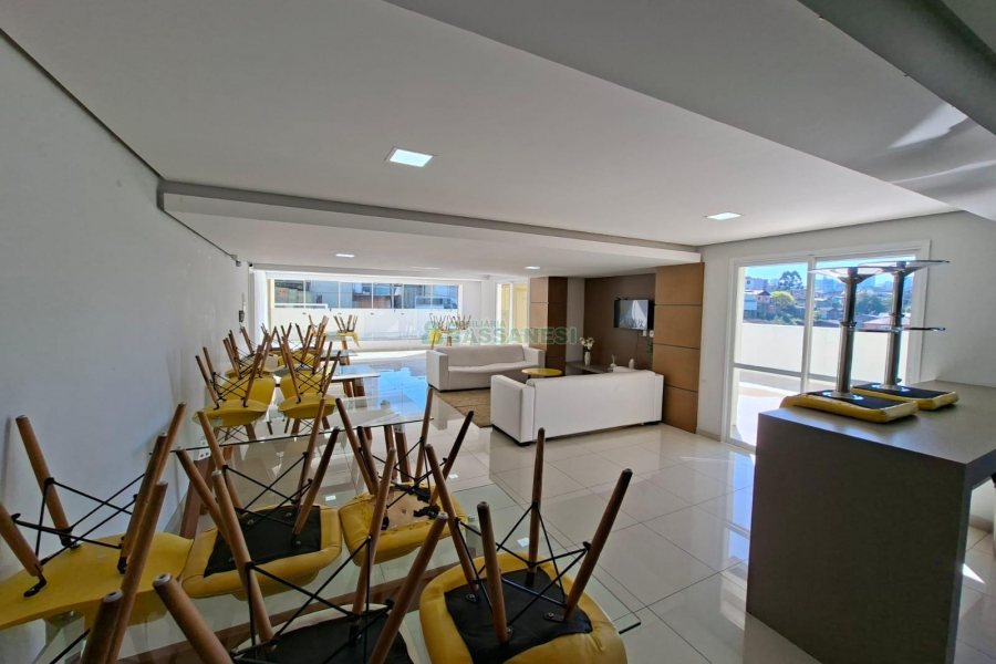 Apartamento com 54m², 2 dormitórios, 1 vaga, no bairro São Leopoldo em Caxias do Sul para Alugar