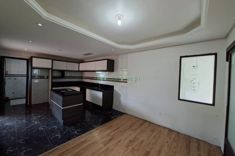 Casa com 280m², 4 dormitórios, 2 vagas, no bairro Jardim Eldorado em Caxias do Sul para Alugar ou Comprar