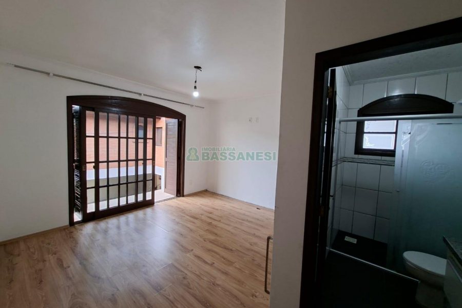Casa com 280m², 4 dormitórios, 2 vagas, no bairro Jardim Eldorado em Caxias do Sul para Alugar ou Comprar