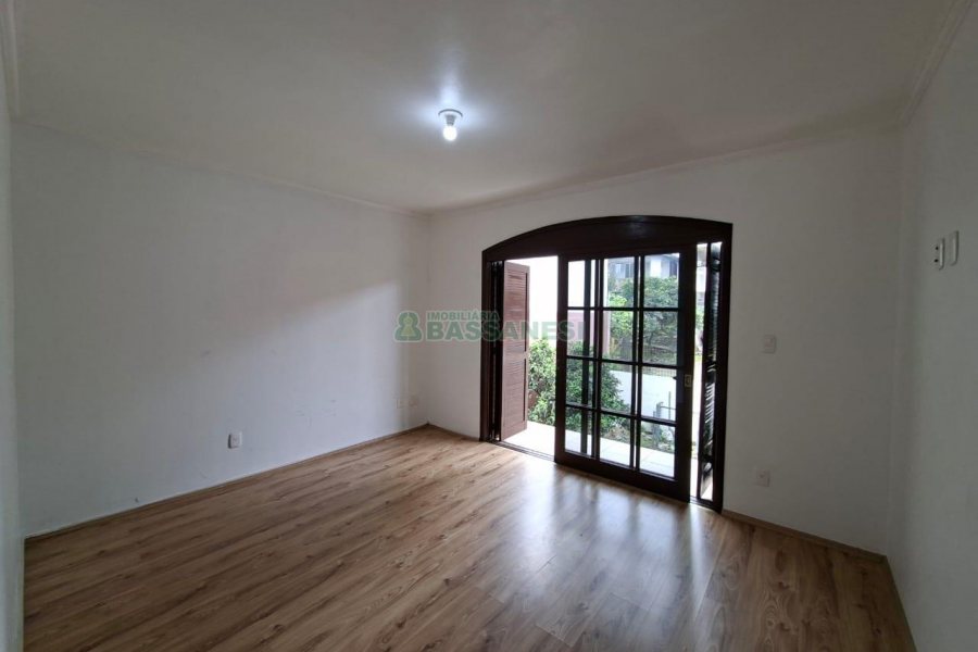Casa com 280m², 4 dormitórios, 2 vagas, no bairro Jardim Eldorado em Caxias do Sul para Alugar ou Comprar
